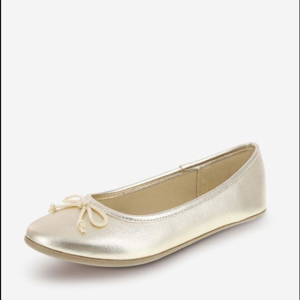 NWT Gold Flats
